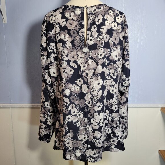 Unbranded 1X Navy Gray Floral Lightweight Chiffon Longsleeve Summer Blouse - Picture 7 of 10